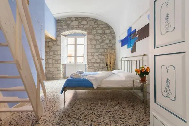 Apartment Ferienwohnung Bosa Il Borgo S9702 Locazione Turistica Affitti Brevi Italien