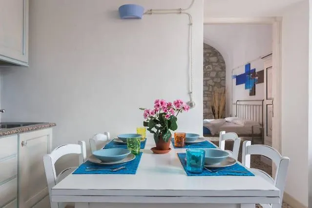 Apartment Ferienwohnung Bosa Il Borgo S9702 Locazione Turistica Affitti Brevi