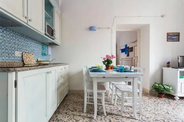 شقة Bosa Il Borgo S9702 Locazione Turistica Affitti Brevi إيطاليا